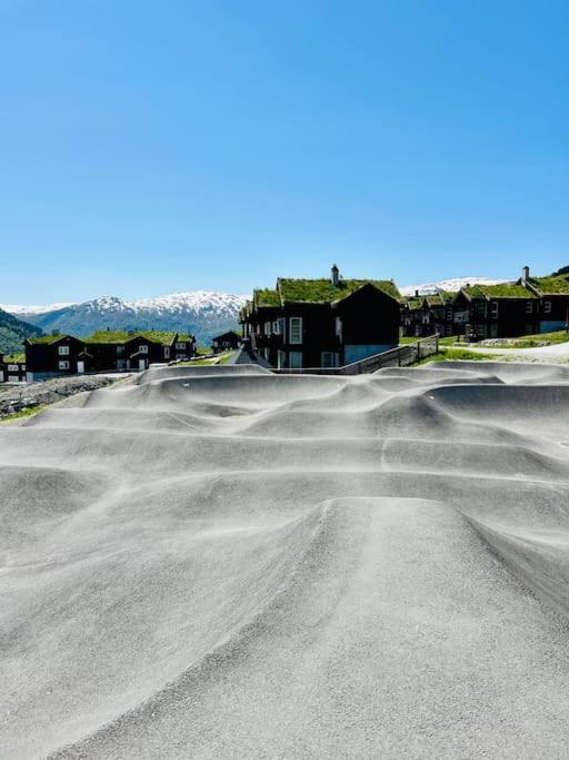 Overnatting Pa Helgatun Fjellpensjonat As I Myrkdalen Vossestrand Exterior foto