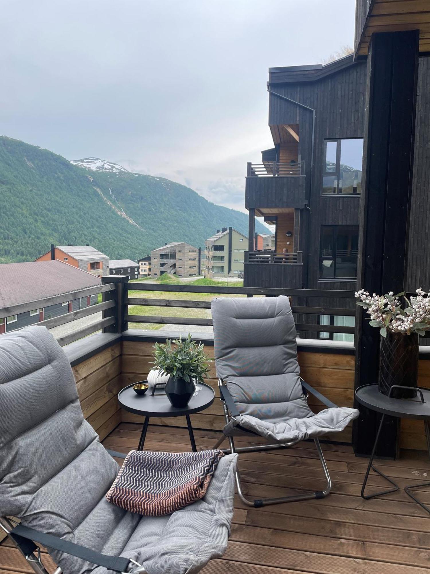 Overnatting Pa Helgatun Fjellpensjonat As I Myrkdalen Vossestrand Exterior foto